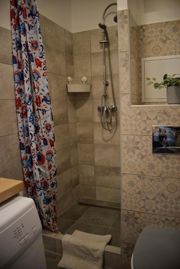 Helikon 31 Apartman Кестхей Екстер'єр фото