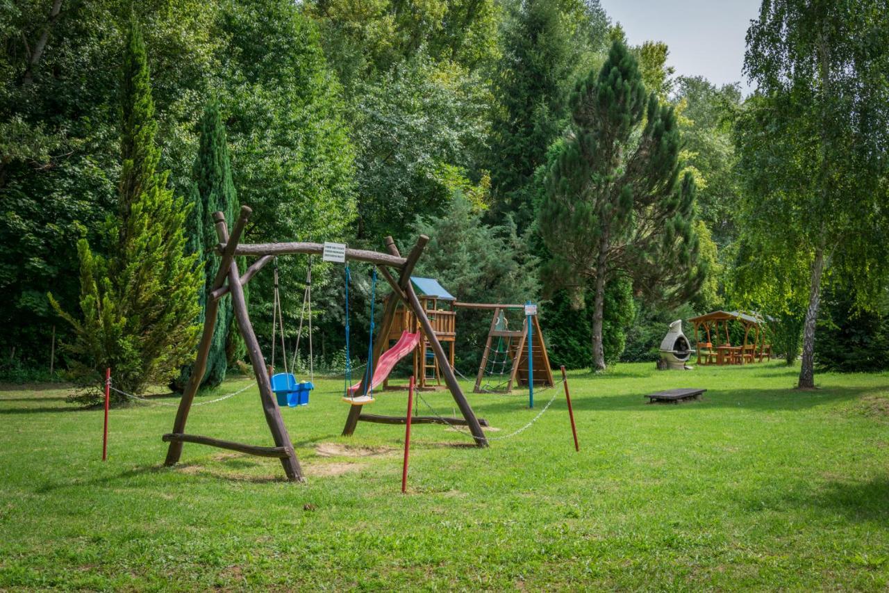 Helikon 31 Apartman Кестхей Екстер'єр фото
